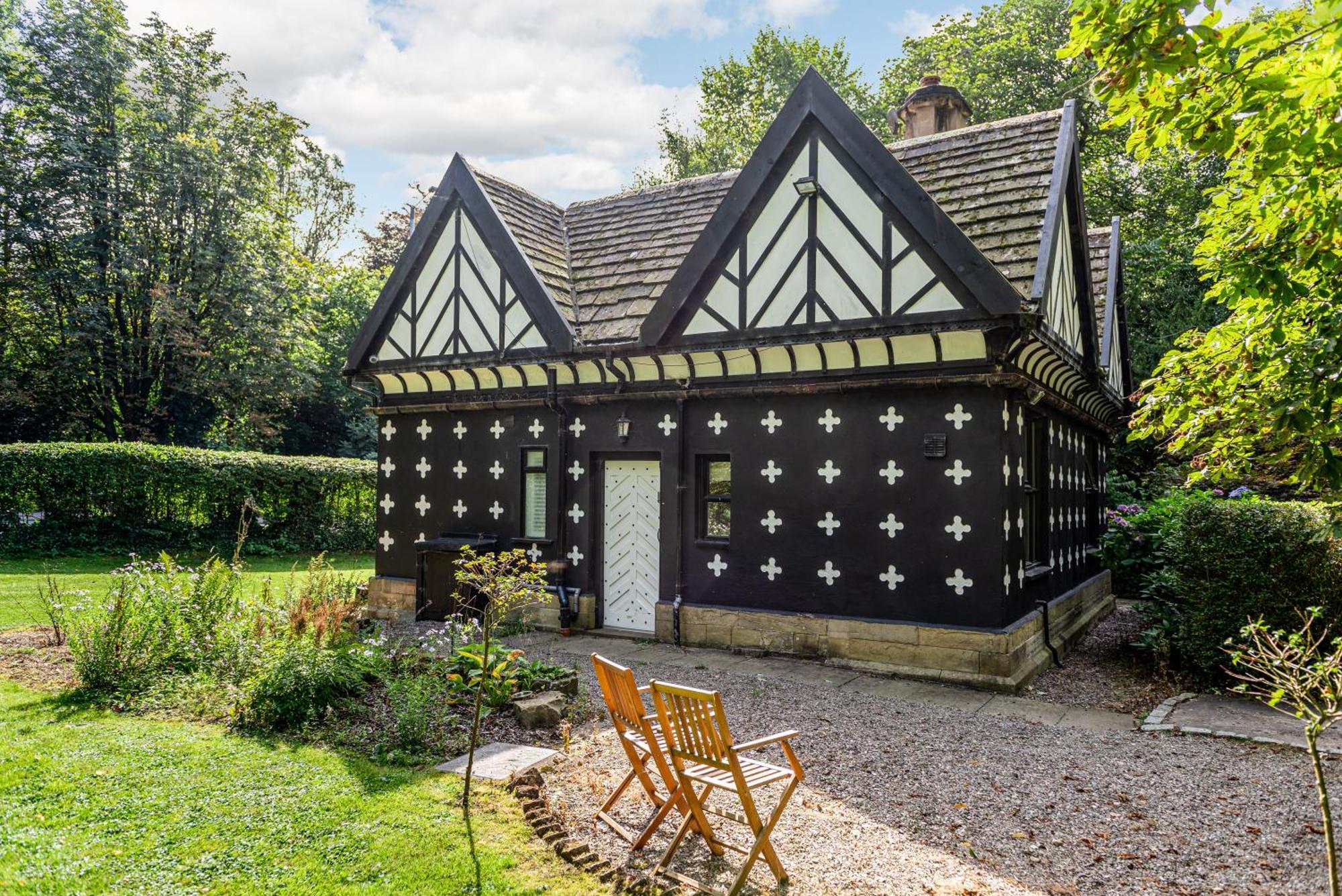 The Gatehouse At Samlesbury Hall Extérieur photo